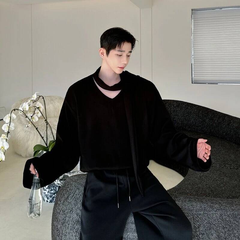 V Avant-Garde Sweat à capuche  - Wool Scarf Men avis et prix
